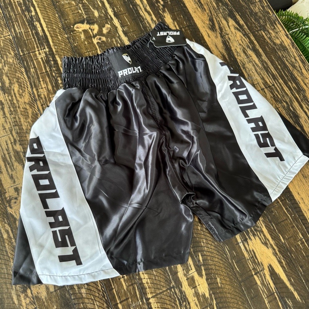NWT ⭐️ PROLAST - Black & White Boxing Shorts - MEDIUM - Picture 2 of 13